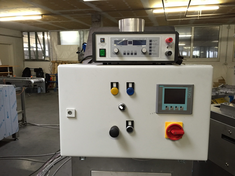 indoors, control cabinet, machinery, electrical equipment, power supply, factory, security, steel, push button, protection, electricity, illuminated, 2K