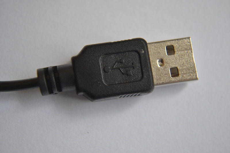cable, power supply, indoors, usb cable, electricity, connection, computer network, computer key, electrical component, electric plug, computer part, informatics