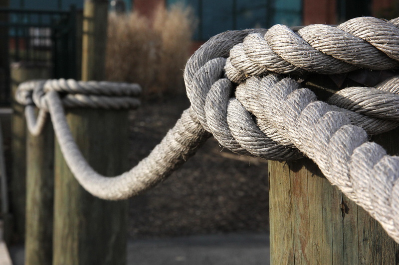 port, post, connection, Rope, focus on foreground, old, safety, nautical vessel, day, tied up, outdoors, transportation, 5K, strength, Marine, metal, Dock