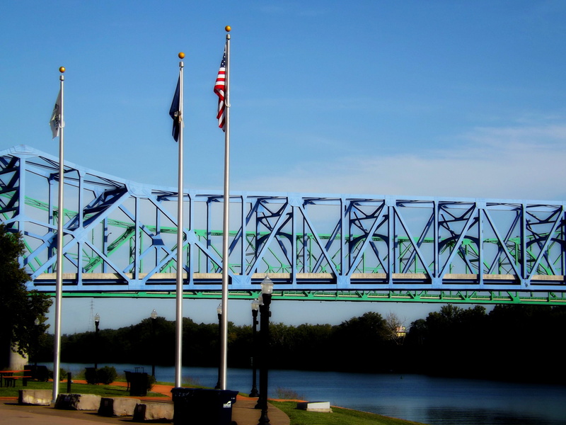 bypass, roadway, way, over, bridge - man made structure, architect, connection, water, no people, passage, suspension, architecture, built structure, patriotism