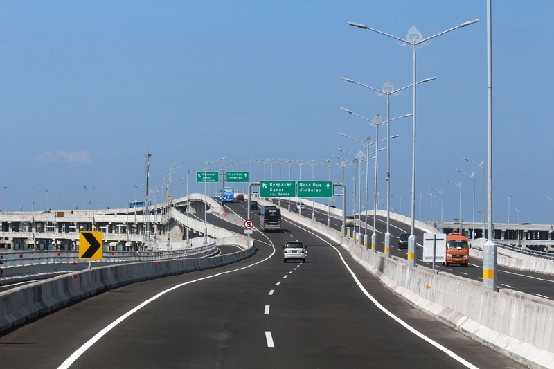 road, city, the way forward, symbol, sign, no people, road marking, bali island, nusa dua, bridge - man made structure, bali, mode of transportation, highway