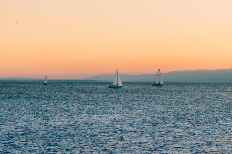 beauty in nature, sailing Ship, nature, luxury, Water, sea, vacations, horizon, sun, nautical Vessel, transportation, tranquil scene, yacht, mode of transportation