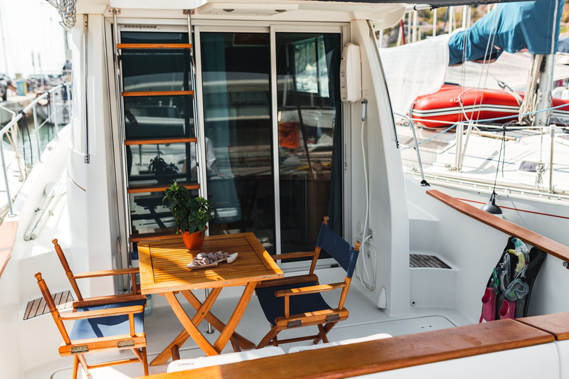 plant, coast, nature, harbor, Barcelona, store, Ginesta, table, luxury, chair, sea, Balearic Sea, day, boat, nautical Vessel, yachts, architecture, retail