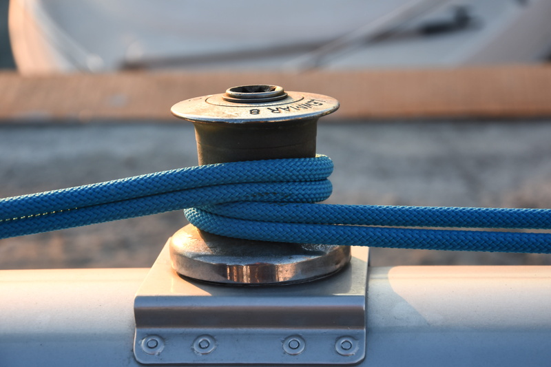 marina, bollard, outdoors, 5K, cord, sailboat, sail, water, maritime, travel, yacht, marine, steel, winch, sea, deck, boat, connection, cable, equipment