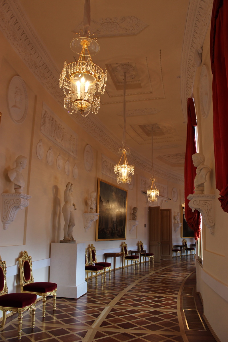 pendant light, st petersburg russia, chandelier, castle, statue, gatchina, light, wealth, business, luxury, building, historical, electric light, russia