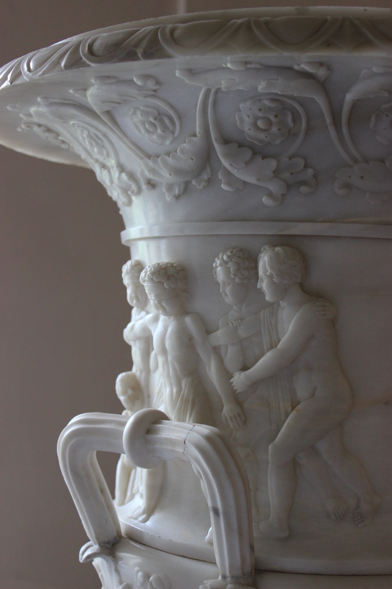 female likeness, palace, statue, belief, art and craft, indoors, marble, gatchina, interior, carving, 2K, architecture, male likeness, no people, representation