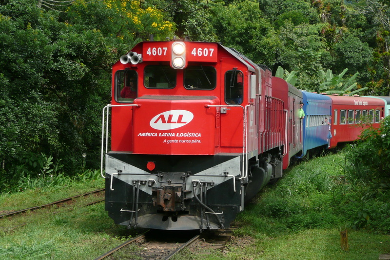 land, green color, train - vehicle, grass, nature, travel, track, plant, engine, no people, red, 2K, locomotive, land Vehicle, growth, rail transportation