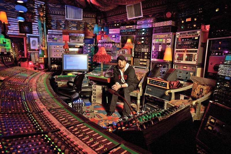 indoors, 2K, music, studios, computer, mixing consoles, DJ, technology