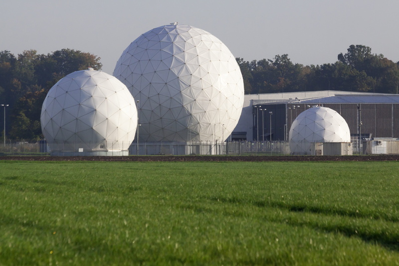wiretapping, clear sky, white color, eavesdropping scandal, federal news service, 4K, tree, white, architecture, day, outdoors, antenna, field, grass