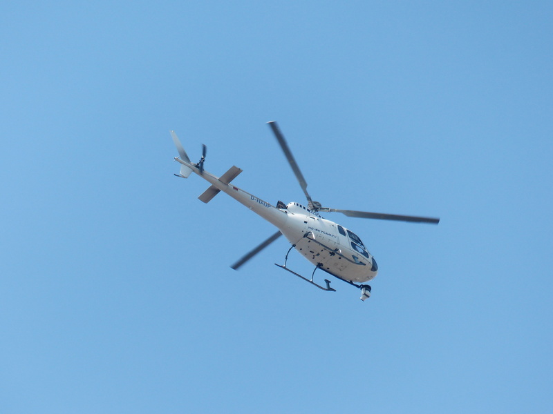 air vehicle, commercial airplane, surveillance camera, air monitoring, airplane, no people, motion, monitoring, helicopter, day, helicopter rescue, on the move