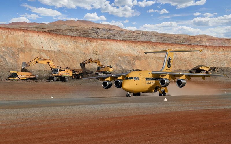 Sky, Hills, The sky, Avro RJ, plane, The rise, 146, Passenger, Strip, Stripe, Truck, Quarry, British, Rise, Aerospace, Excavator, 2K, The plane