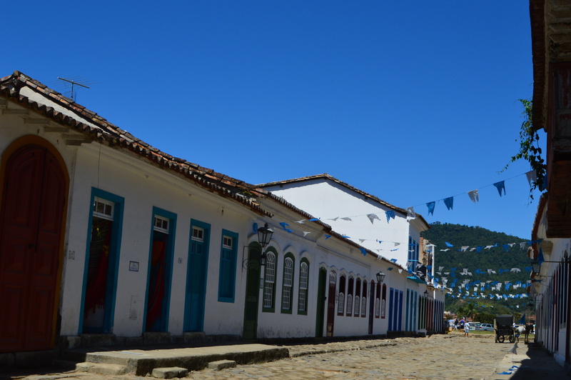 rj, mar, 5K, clear sky, door, sky, historic city, copy space, outdoors, history, nature, built structure, house, blue, brazil, entrance, window, day, building exterior