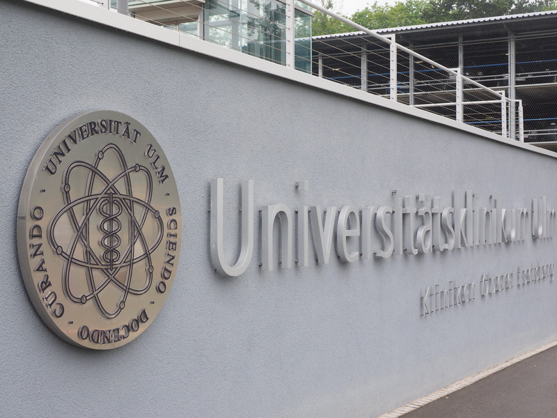 natural sciences, universitätsklinik, building, building exterior, day, built structure, communication, university hospital ulm, corporate design, text