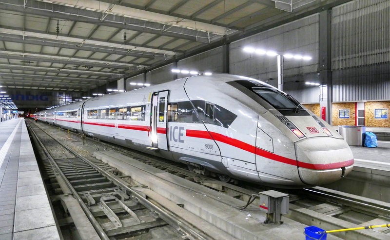 mode of transportation, train, public transportation, bavaria, travel, track, railroad station, built structure, intercity, car, station, 4K, railway station