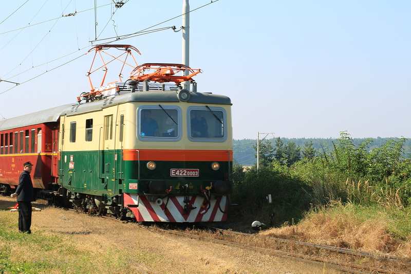 Historically, people Traveling, railroad Track, mode of Transport, ceske dráhy, rail transportation, sky, green color, Locomotive, Museum, station, real people