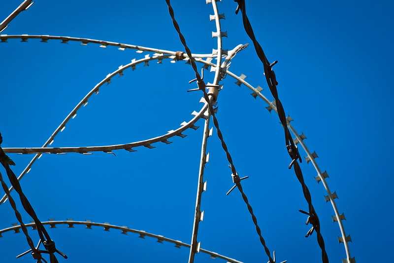Sky, power supply, boundary, Wire, Metal, fenced, sunlight, dom, imprisoned, security, barrier, protection, day, barbed wire fence, limit, metal, low angle view
