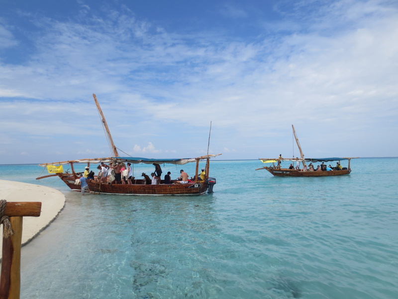 outdoors, blue, browse, wood, rope, maritime, travelers, sea, fishing boat, turquoise, sailing, men, ocean, real people, escape, navigation, mats, sailboat