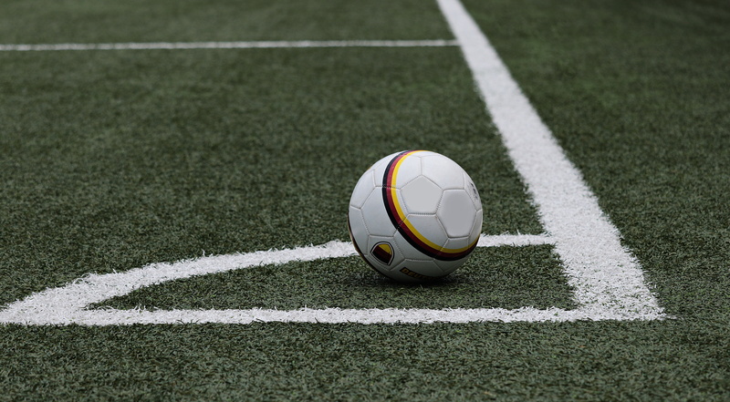 sports equipment, day, winning, team Sport, equipment, grass, 5K, pitcher, leather, green Color, cup, lawn, single line, dividing line, competitive Sport