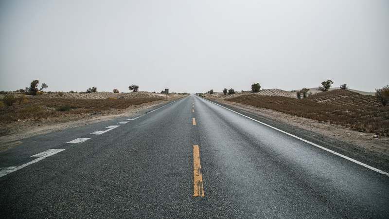 direction, road, landscape, outdoors, copy space, sky, symbol, dividing line, nature, clear sky, transportation, 1080P, diminishing perspective, marking