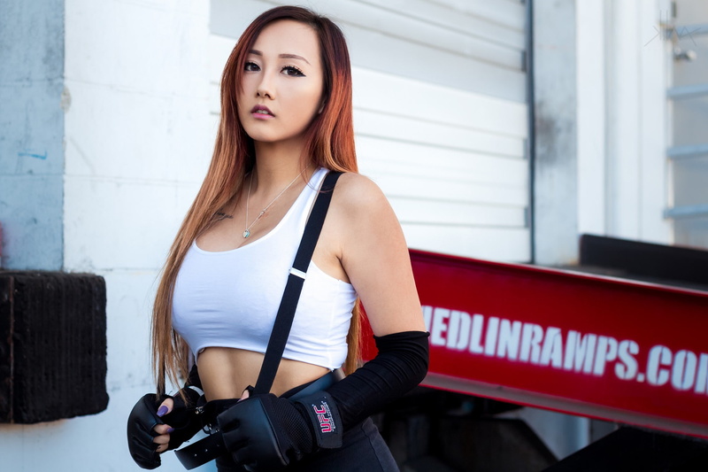portrait, eyeliner, cosplay, suspenders, 1080P, women, Asian, Tifa Lockhart, gloves, tattoo, necklace, dyed hair, painted nails