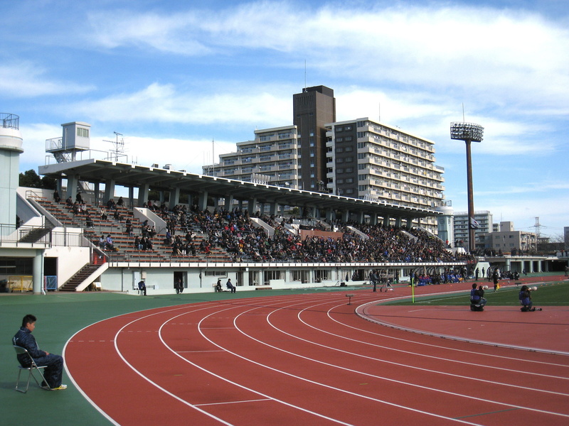 lanes, spectator, sports race, sports track, group of people, men, Japan, built structure, track and field, lifestyles, track, field, stands, people, real people