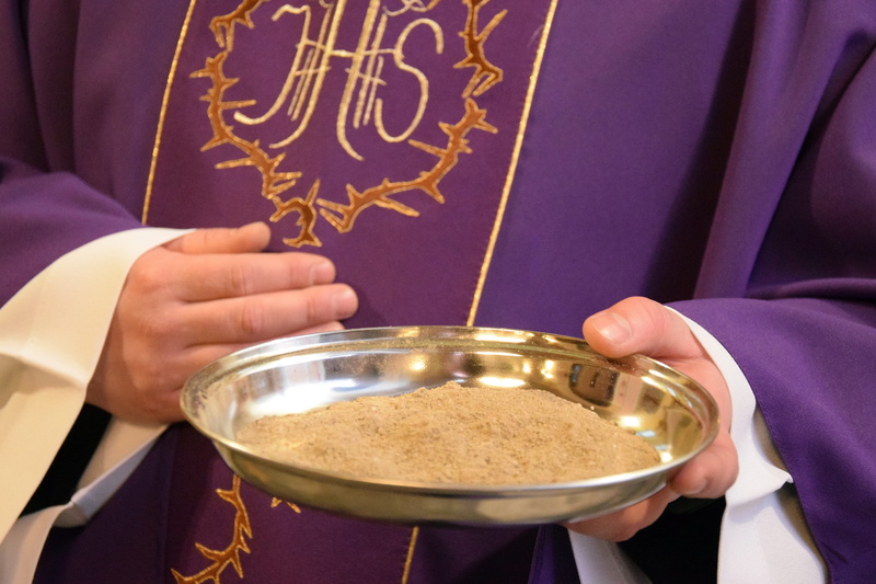 the priest, casual clothing, quadragesima, treatment, midsection, hand, one person, ash wednesday, church, close-up, bowl, repentance, clothing, rite, human body part