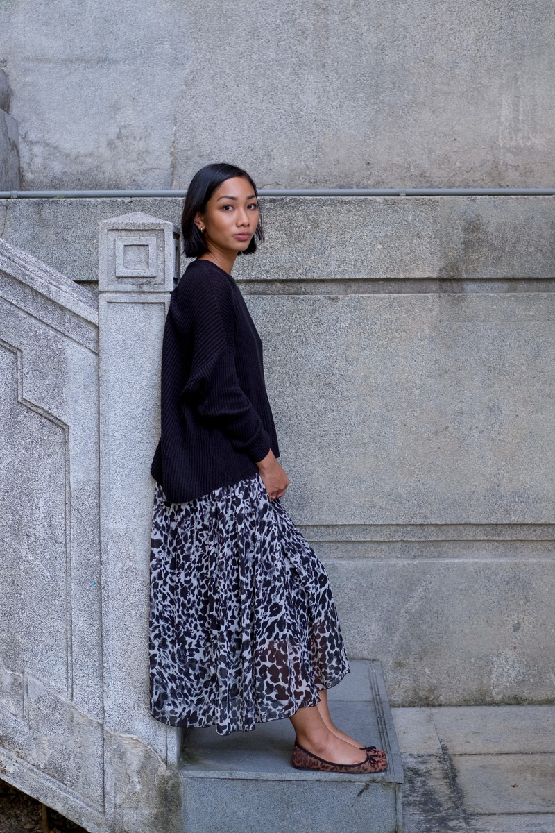 full length, female, concrete, outdoors, contemplation, real people, casual clothing, 4K, asia, young adult, sleeve, skirt, apparel, stair, person, built structure