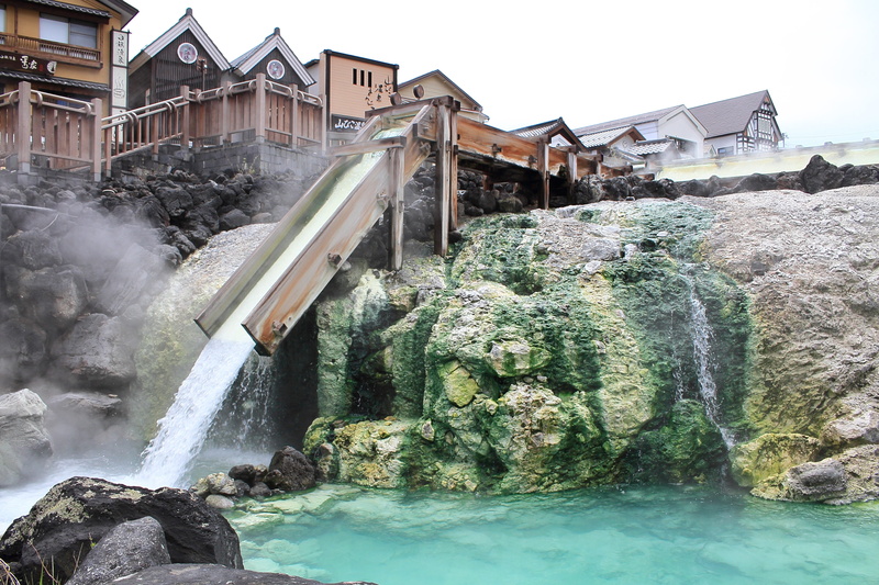 2K, built structure, power in nature, flowing, motion, water, fuel and power generation, architecture, Hot Springs, yubatake, flowing water, building exterior