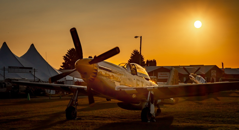 stationary, transportation, mode of transportation, air vehicle, airplane, 5K, plane, aerospace industry, military, airport, sun, sunset, no people, travel