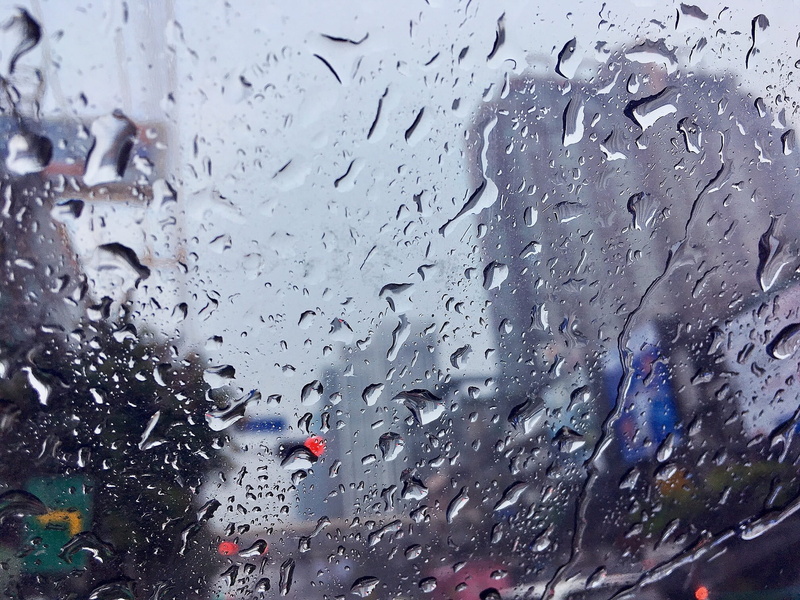 rain, liquid, 1080P, abstract, transparent, vehicle interior, outdoors, wet, no people, macro, motor vehicle, glass - Material, water, Red Lights, close-up