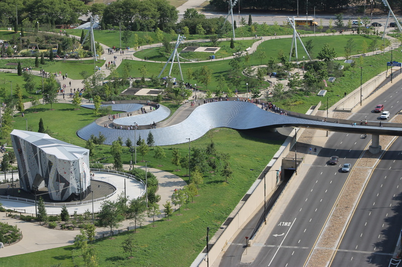 growth, united states, road, chicago, plant, park, tree, no people, building exterior, 4K, bridge, green color, urban, frank gehry, architecture, environment
