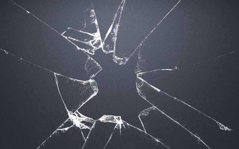 cracked screen, 720P