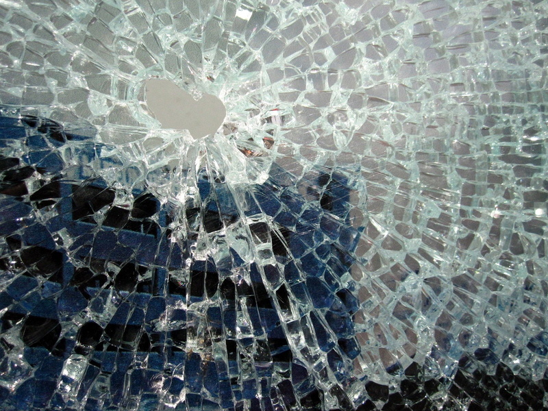 bokeh, crack, abstract, broken, 720P, window, glass, pattern, psychedelic, shattered