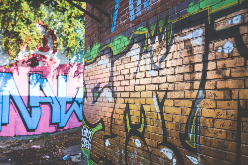 built structure, bricks, no people, gold, wall - building feature, mural, city, building, architecture, outdoors, streetart, text, 4K, plant, brick, brick wall