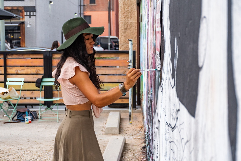 5K, street, wear, fashion, paintbrush, women, casual clothing, architecture, creativity, day, real people, leisure activity, graffiti, painting, dress