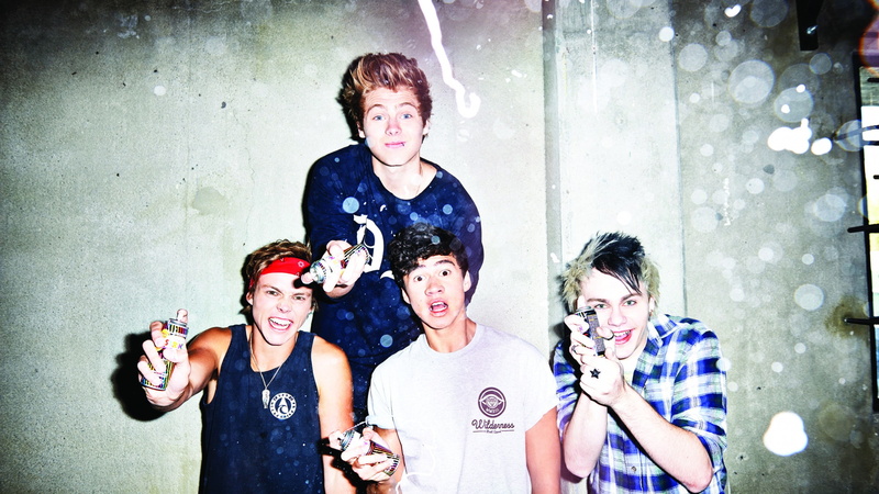 Luke Hemmings, Calum Hood, rock, Top music artist and bands, 2K, punk, 5 Seconds of Summer, Ashton Irwin, Michael Clifford