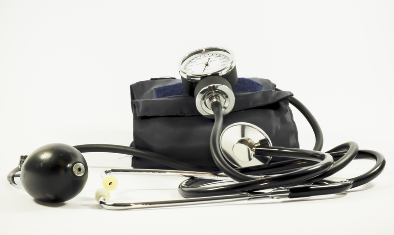 medical, hypertension, security, black, studio shot, the test, no people, gauge, electrical equipment, blood, silver colored, 4K, pressure gauge, still life