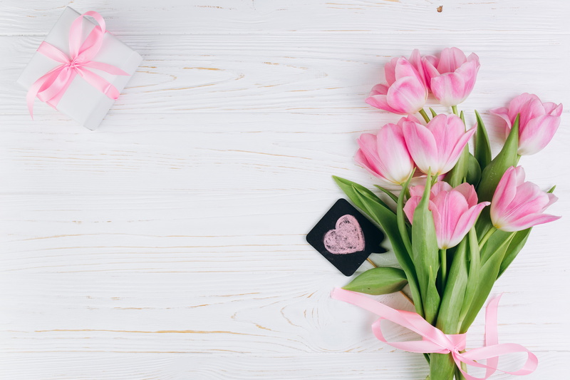 beautiful, gift, spring, tulips, heart, tender, love, 5K, wood, pink, with love, flowers, fresh, romantic