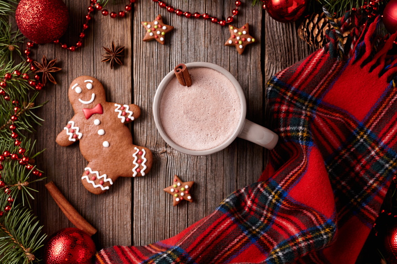 Merry, red, New Year, sweet, coffee - Drink, cakes, white, gingerbread Cookie, wood - Material, cultures, icing, tree, cup, backgrounds, brown, cocoa, gingerbread