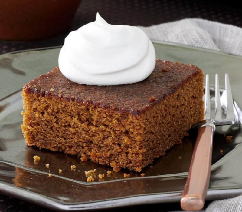 freshness, Gingerbread, indulgence, tray, dessert, sweet, indoors, snack, plate, temptation, close-up, no people, Gingerbread Cake, unhealthy eating, chocolate cake