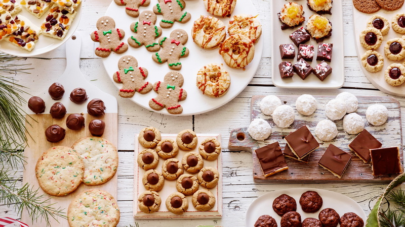 chocolate, holiday cookies, assorted, 4K, ginger, gingerbread man, dried fruit, pastries