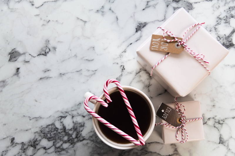 paper, presents, tea, envelope, christmas ornament, outdoors, bow, pink, high angle view, gift, red, gift box, knot, holiday, plectrum, soap, winter, box