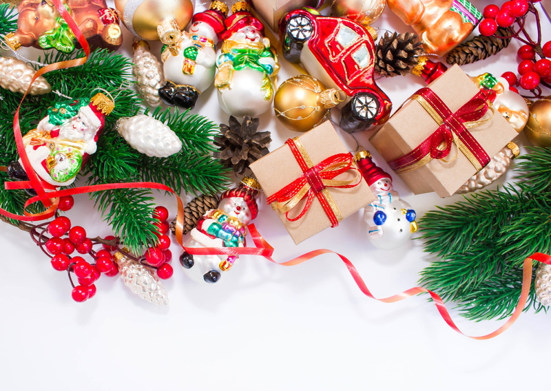 sweet food, decor, ornate, cultures, red, gifts, candy cane, boxes, celebration event, indoors, humor, toys, gift, brown, New Year, box - Container, white