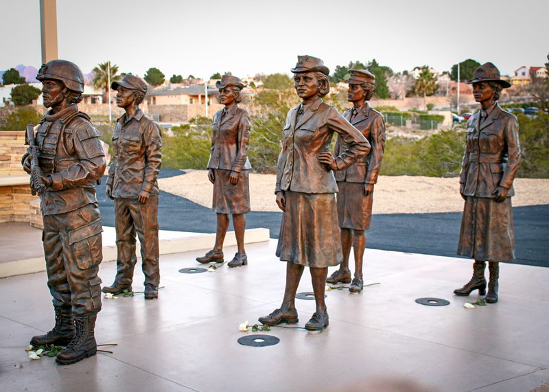 women veterans, wear, men, war, near, las cruces, armed forces, adult, statue, women, sculpture, day, group together, helmet, young adult, soldier, veterans memorial park