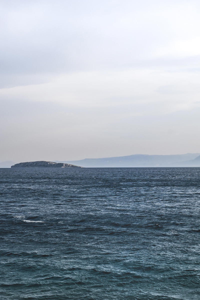 day, rocks, ui, tranquil scene, horizon, nature, far, nea makri, sea, 2K, mountain, outdoors, horizon over water, tranquility, no people, marina agios isidoros