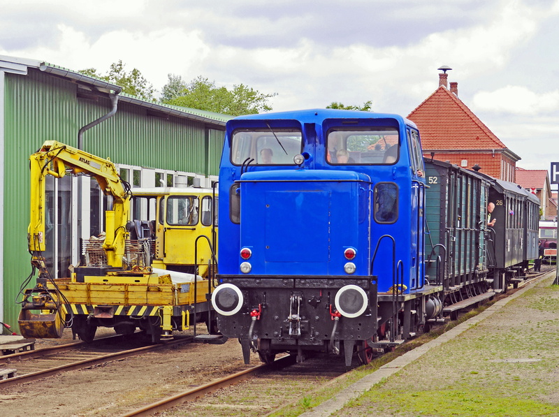 train, built structure, sky, transport system, no people, public transportation, transportation, baltic sea, vvm, railroad track, outdoors, wheel, train - vehicle