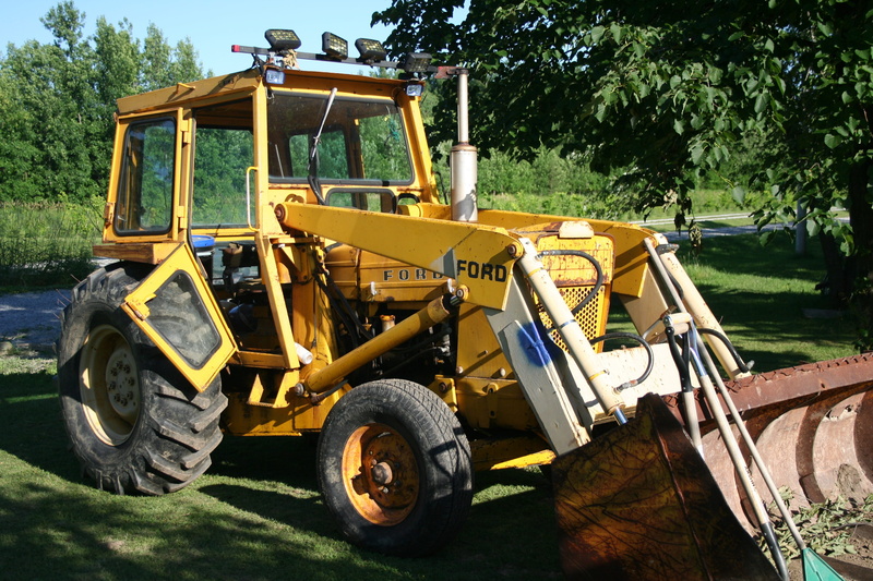tree, agricultural machinery, old, metal, agricultural equipment, day, stationary, land vehicle, backhoe, land, bulldozer, excavating, agriculture, equipment