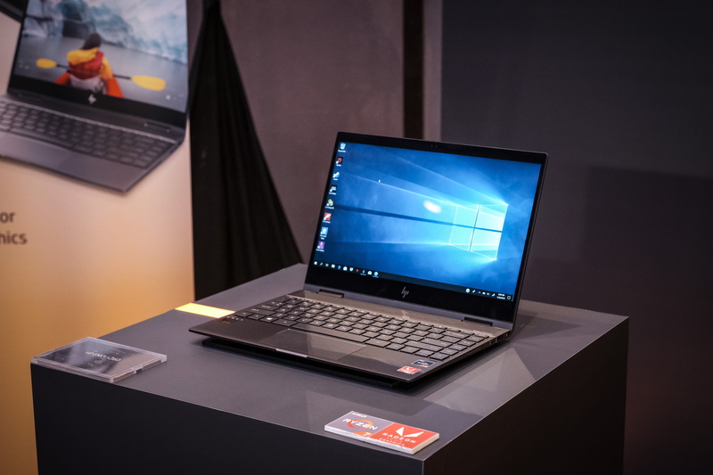 amd laptop, monitor, communication, no people, computer monitor, human, computer equipment, hp pc, computer network, keyboard, display, connection, hp laptop
