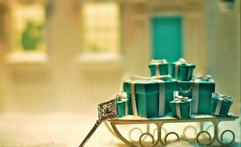 Presents, engagement ring, New Year, day, selective focus, choice, jewelry, close-up, jewelry box, sledge, Celebrate, precious gem, 1080P, gift, Gifts