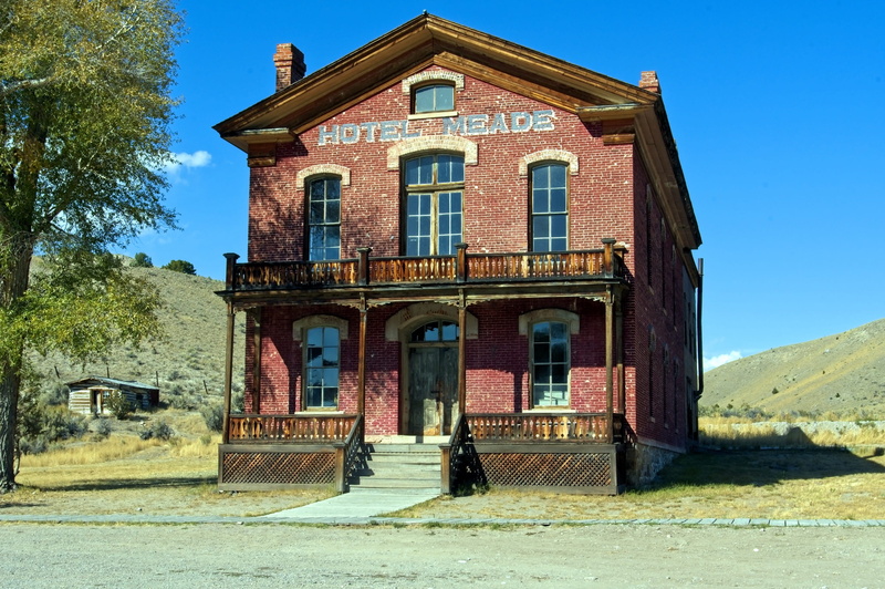 nature, residential district, summer, travel, no people, wild west, courthouse, building, scenic, architecture, usa, house, meade hotel, ghost town, clear sky